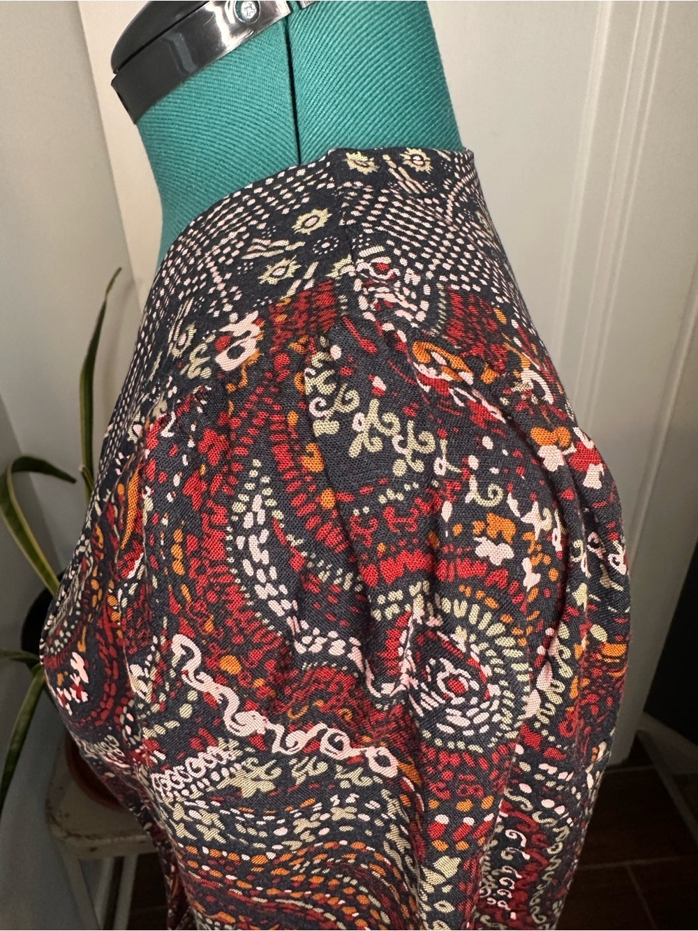 Knox Rose Burgundy Paisley Long Sleeve Maxi Dress with buttons - Picture 9 of 11